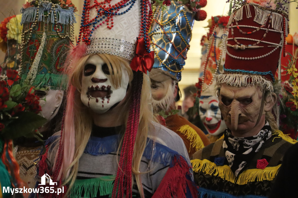 Fotorelacja II: Msza Rezurekcyjna w Koziegłówkach - Wielkanoc 2026!