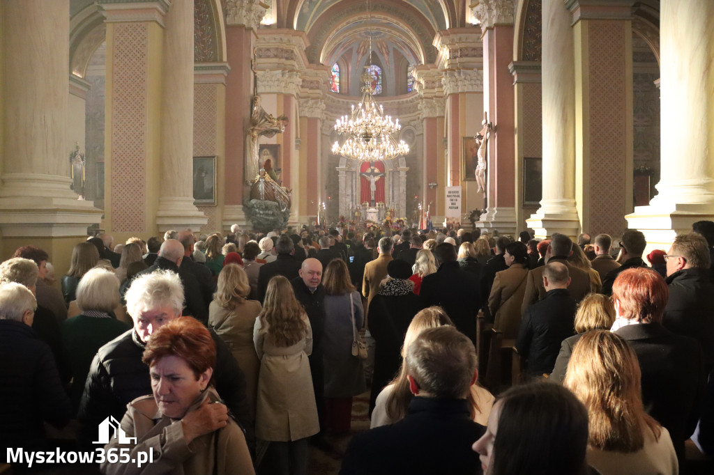 Fotorelacja II: Msza Rezurekcyjna w Koziegłówkach - Wielkanoc 2026!