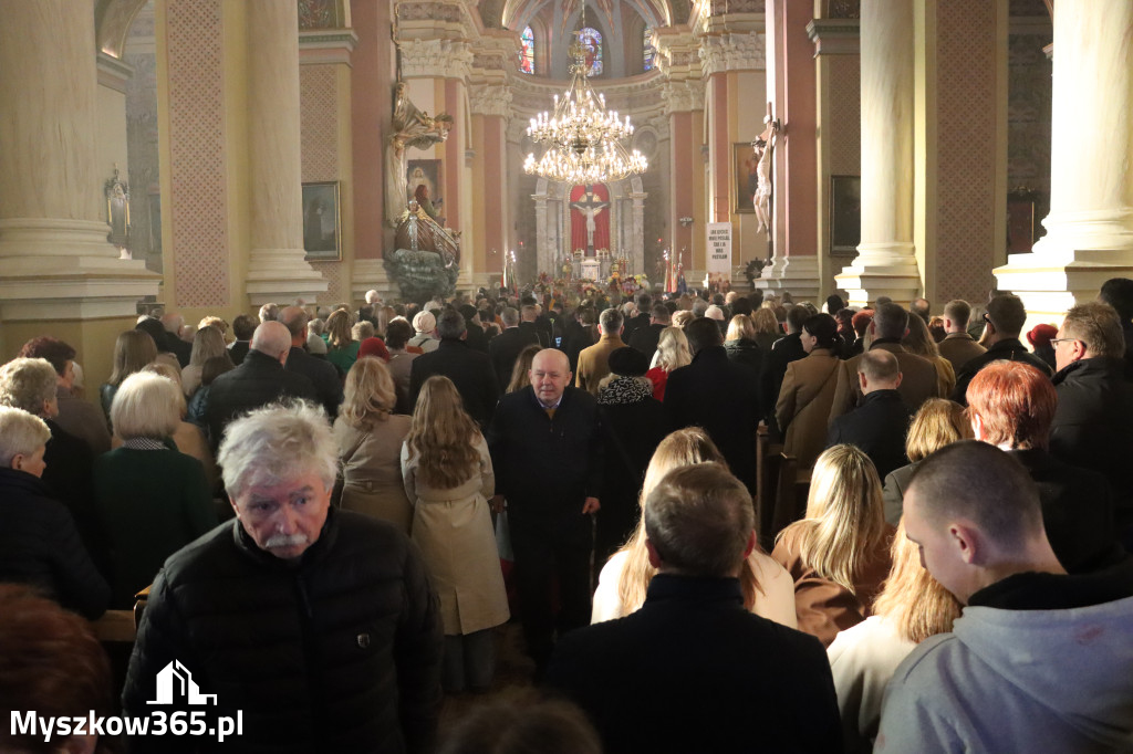 Fotorelacja II: Msza Rezurekcyjna w Koziegłówkach - Wielkanoc 2026!