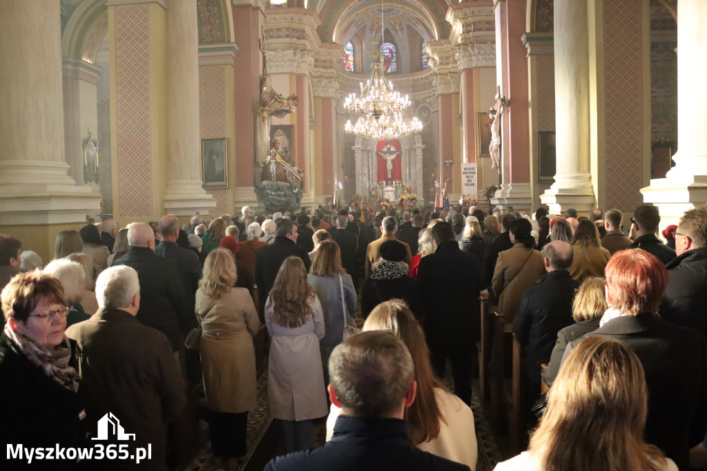 Fotorelacja II: Msza Rezurekcyjna w Koziegłówkach - Wielkanoc 2026!