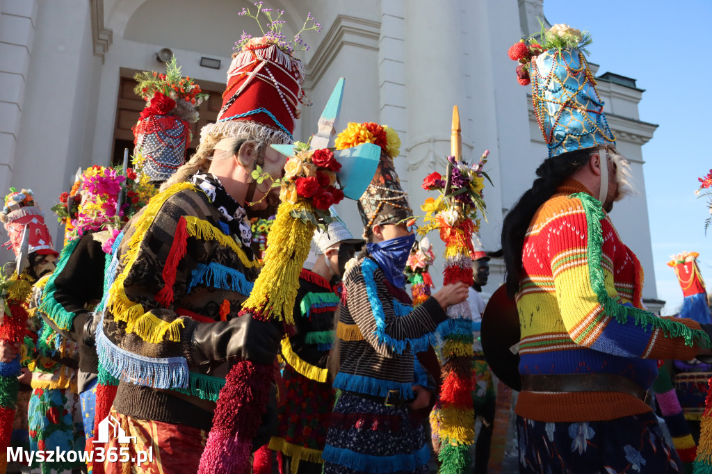 Fotorelacja II: Msza Rezurekcyjna w Koziegłówkach - Wielkanoc 2026!