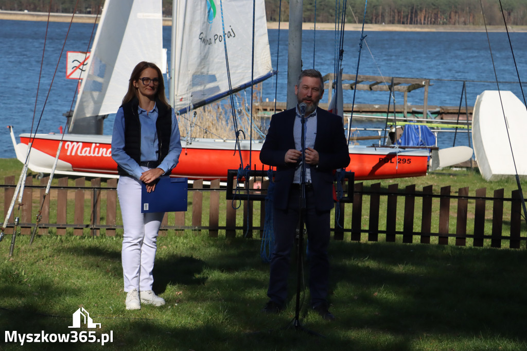 Fotorelacja: Uroczyste podniesienie Bandery PZŻ - otwarcie sezonu żeglarskiego 2026 w Poraju