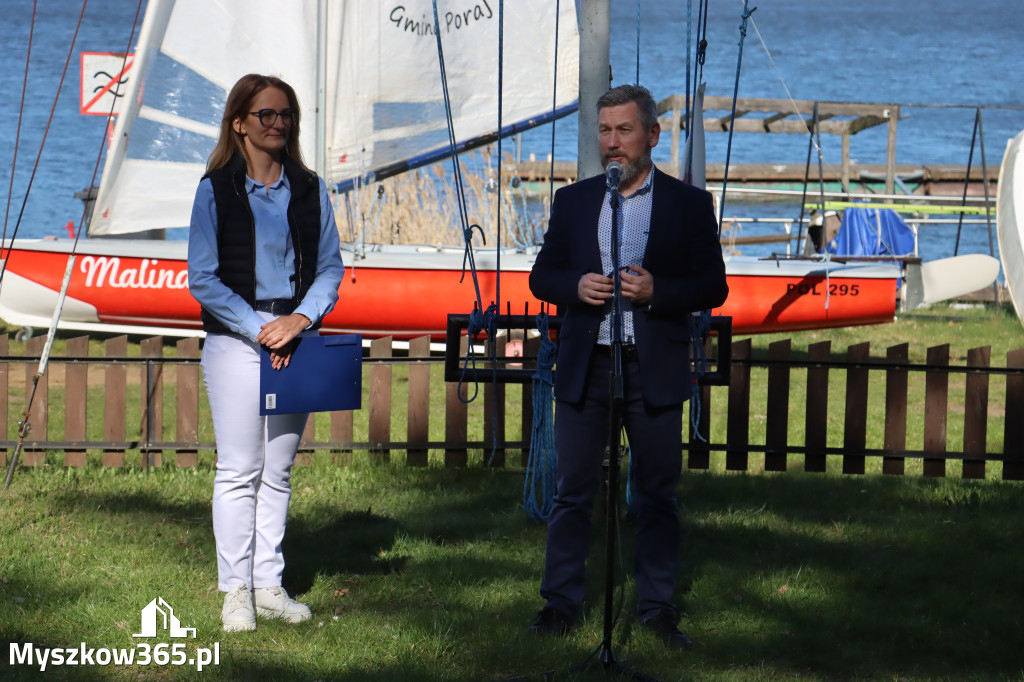 Fotorelacja: Uroczyste podniesienie Bandery PZŻ - otwarcie sezonu żeglarskiego 2026 w Poraju