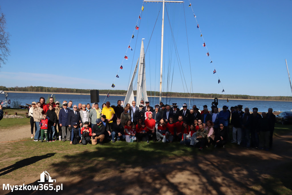 Fotorelacja: Uroczyste podniesienie Bandery PZŻ - otwarcie sezonu żeglarskiego 2026 w Poraju