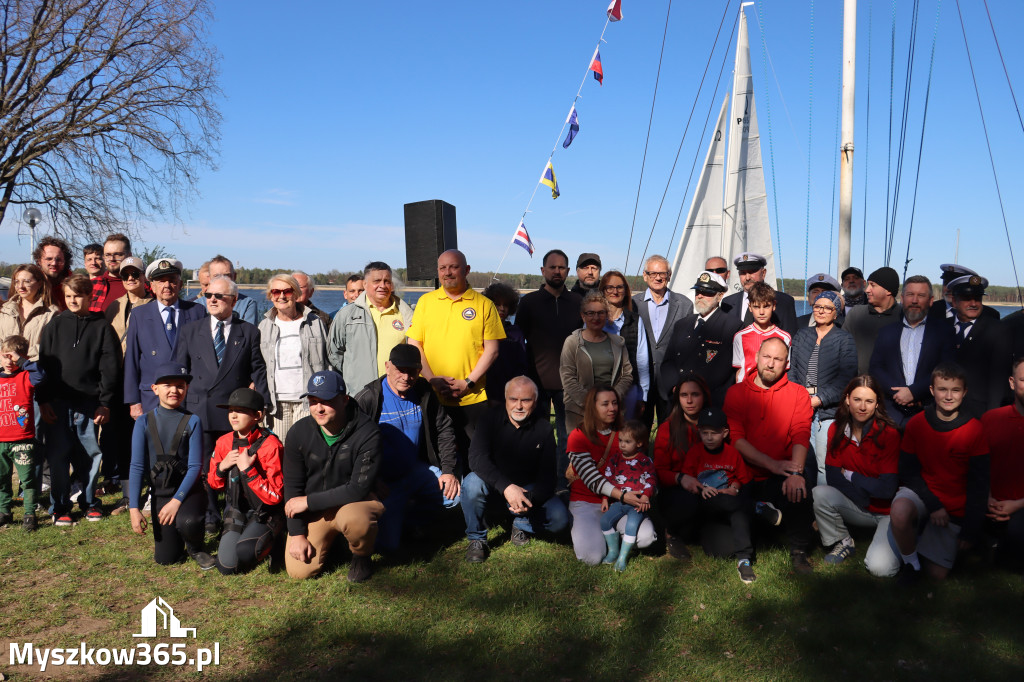 Fotorelacja: Uroczyste podniesienie Bandery PZŻ - otwarcie sezonu żeglarskiego 2026 w Poraju