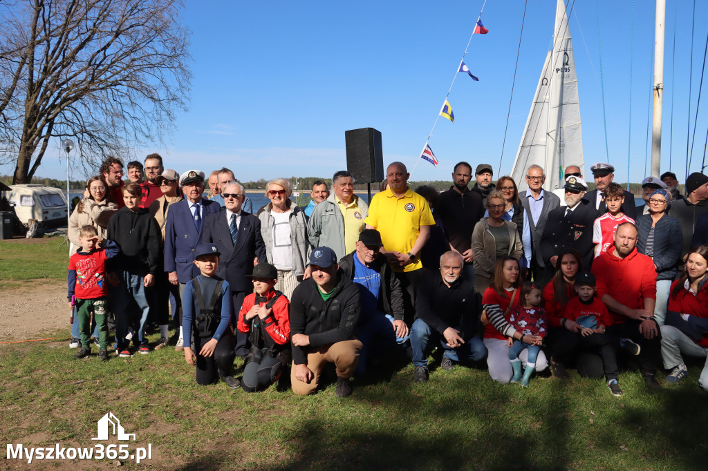 Fotorelacja: Uroczyste podniesienie Bandery PZŻ - otwarcie sezonu żeglarskiego 2026 w Poraju