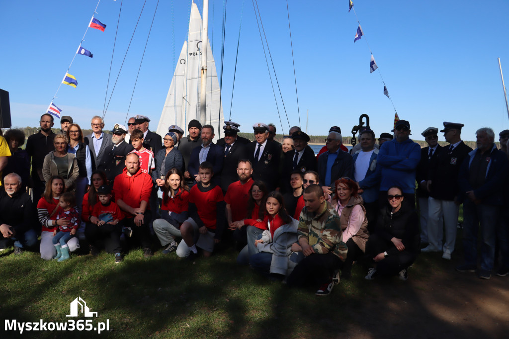 Fotorelacja: Uroczyste podniesienie Bandery PZŻ - otwarcie sezonu żeglarskiego 2026 w Poraju