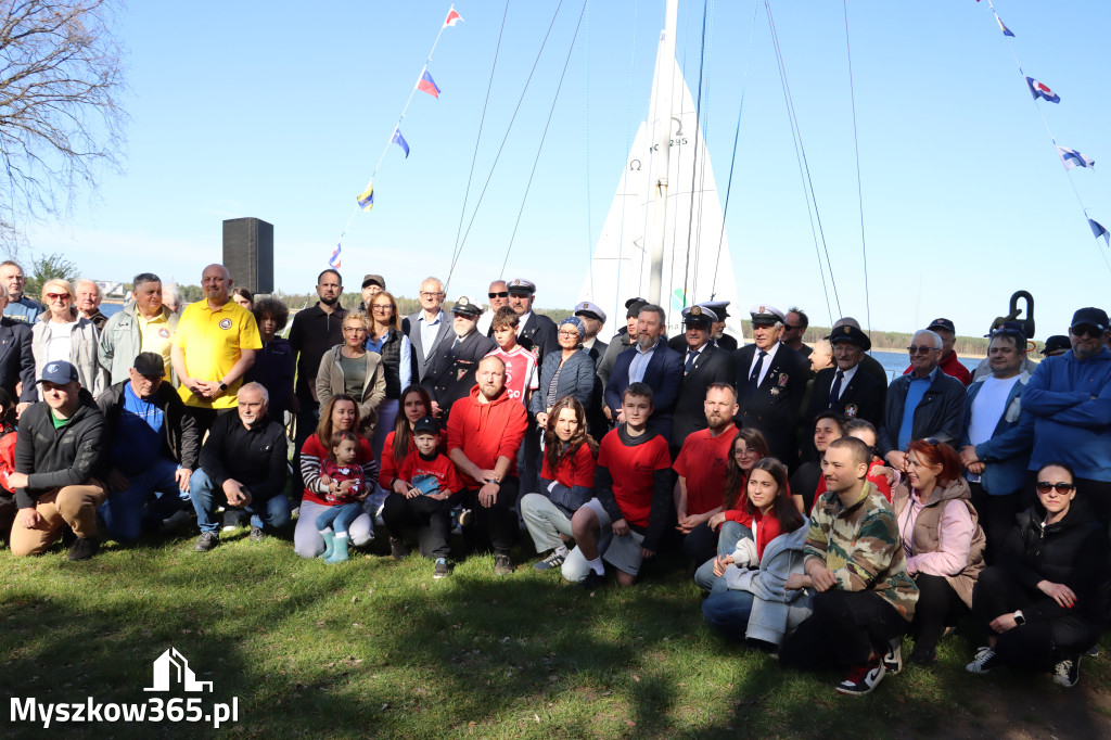 Fotorelacja: Uroczyste podniesienie Bandery PZŻ - otwarcie sezonu żeglarskiego 2026 w Poraju