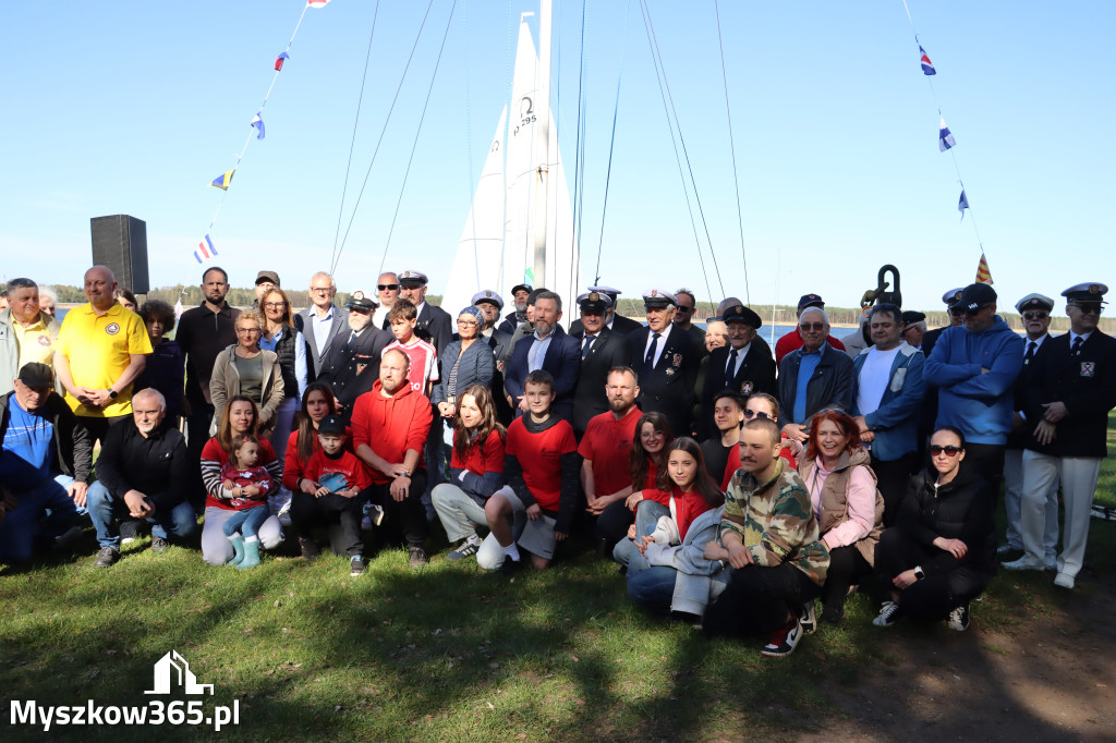 Fotorelacja: Uroczyste podniesienie Bandery PZŻ - otwarcie sezonu żeglarskiego 2026 w Poraju
