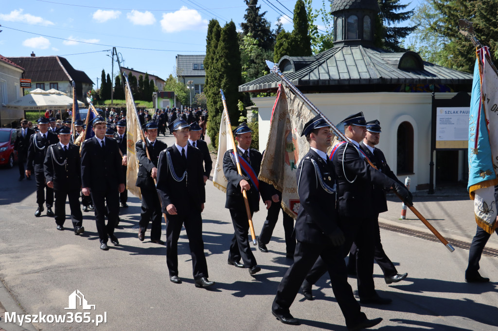 Fotorelacja I: XXVI Pielgrzymka Rodzin Strażackich w Leśniowie