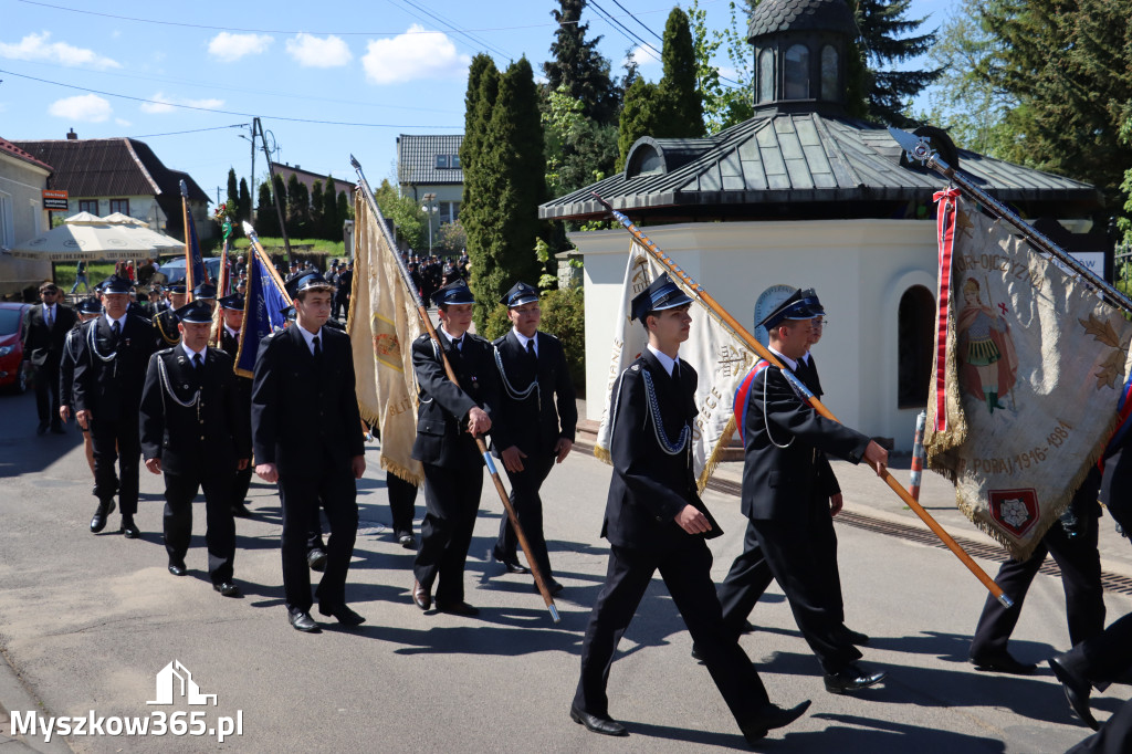 Fotorelacja I: XXVI Pielgrzymka Rodzin Strażackich w Leśniowie