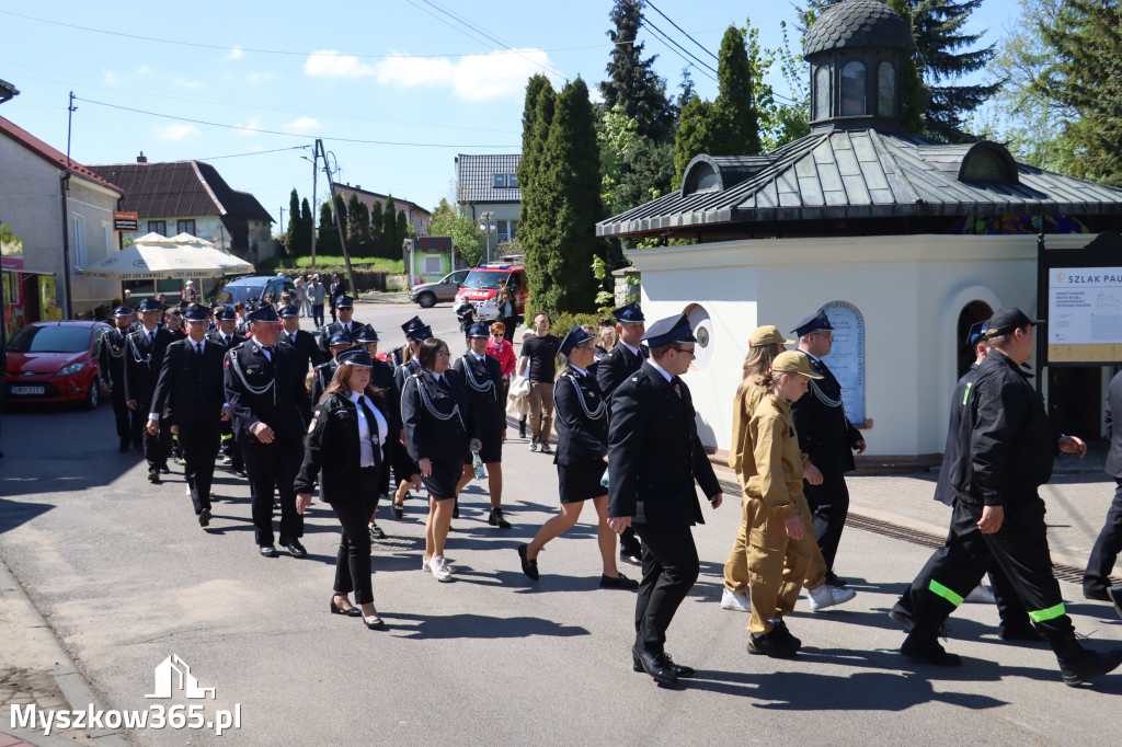 Fotorelacja I: XXVI Pielgrzymka Rodzin Strażackich w Leśniowie