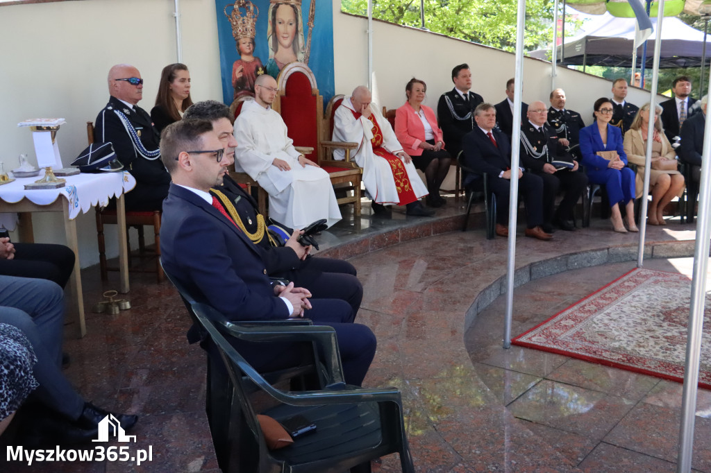 Fotorelacja I: XXVI Pielgrzymka Rodzin Strażackich w Leśniowie