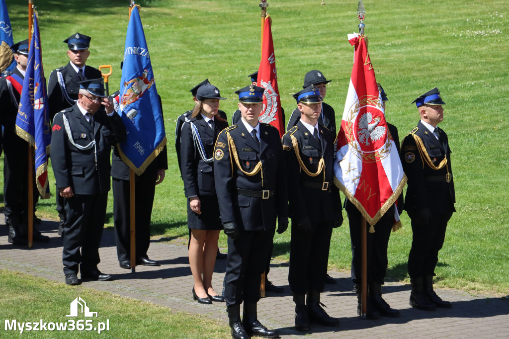 Fotorelacja I: XXVI Pielgrzymka Rodzin Strażackich w Leśniowie