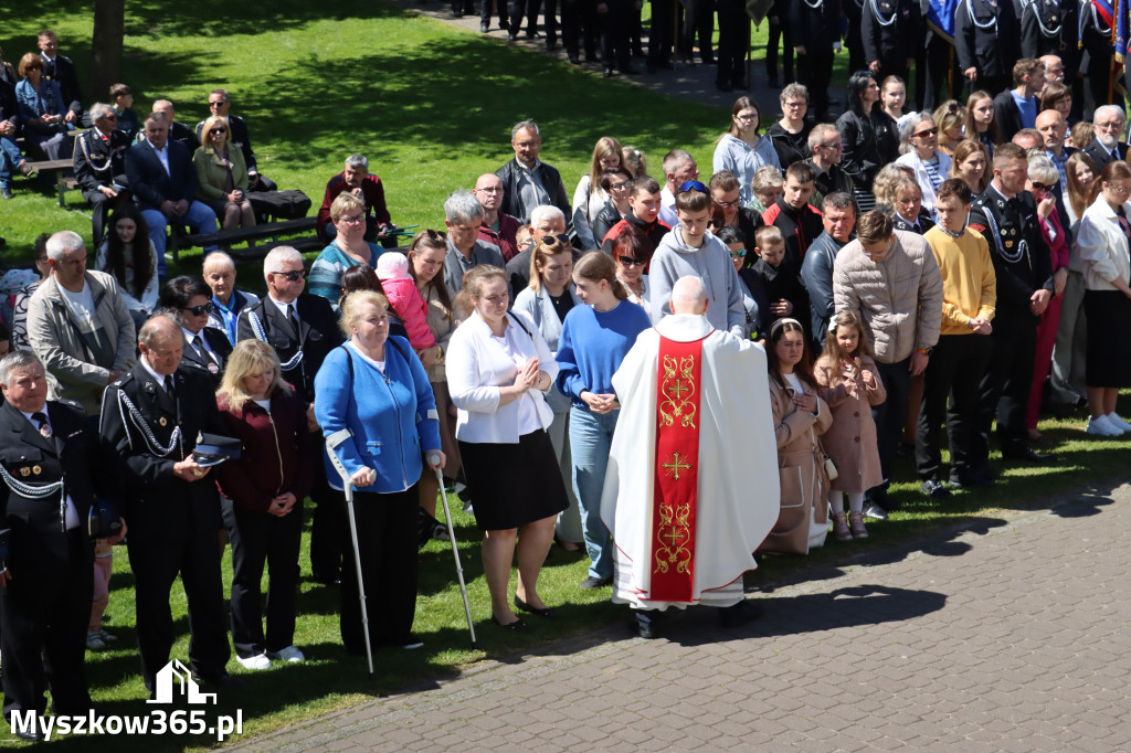 Fotorelacja I: XXVI Pielgrzymka Rodzin Strażackich w Leśniowie