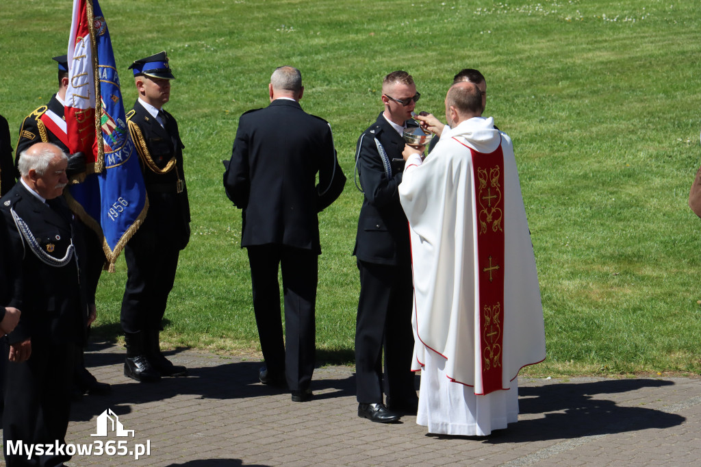 Fotorelacja I: XXVI Pielgrzymka Rodzin Strażackich w Leśniowie