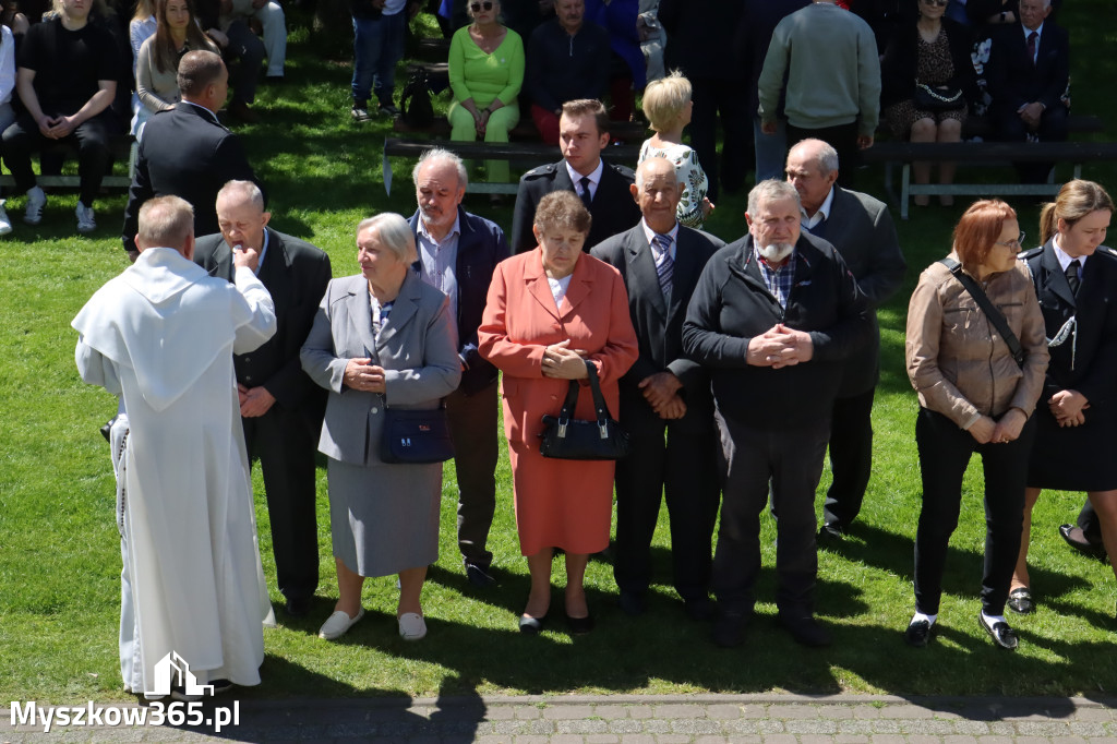 Fotorelacja I: XXVI Pielgrzymka Rodzin Strażackich w Leśniowie