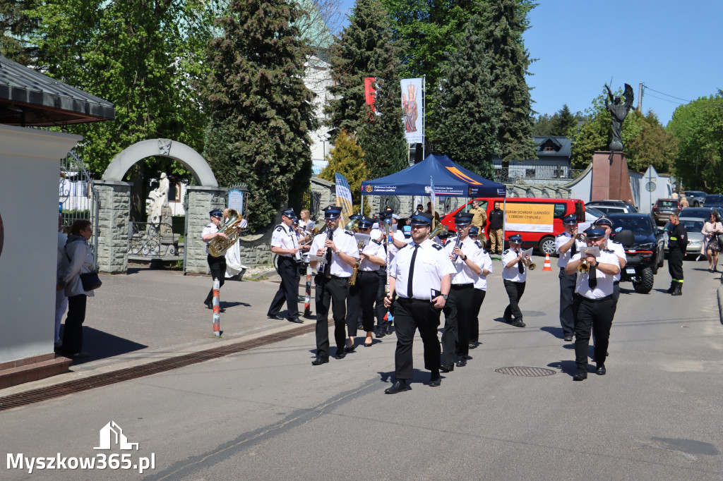 Fotorelacja II: XXVI Pielgrzymka Rodzin Strażackich w Leśniowie