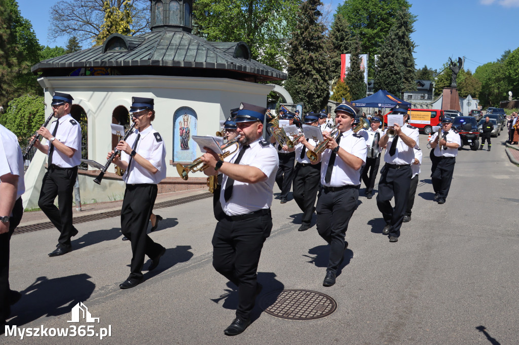 Fotorelacja II: XXVI Pielgrzymka Rodzin Strażackich w Leśniowie
