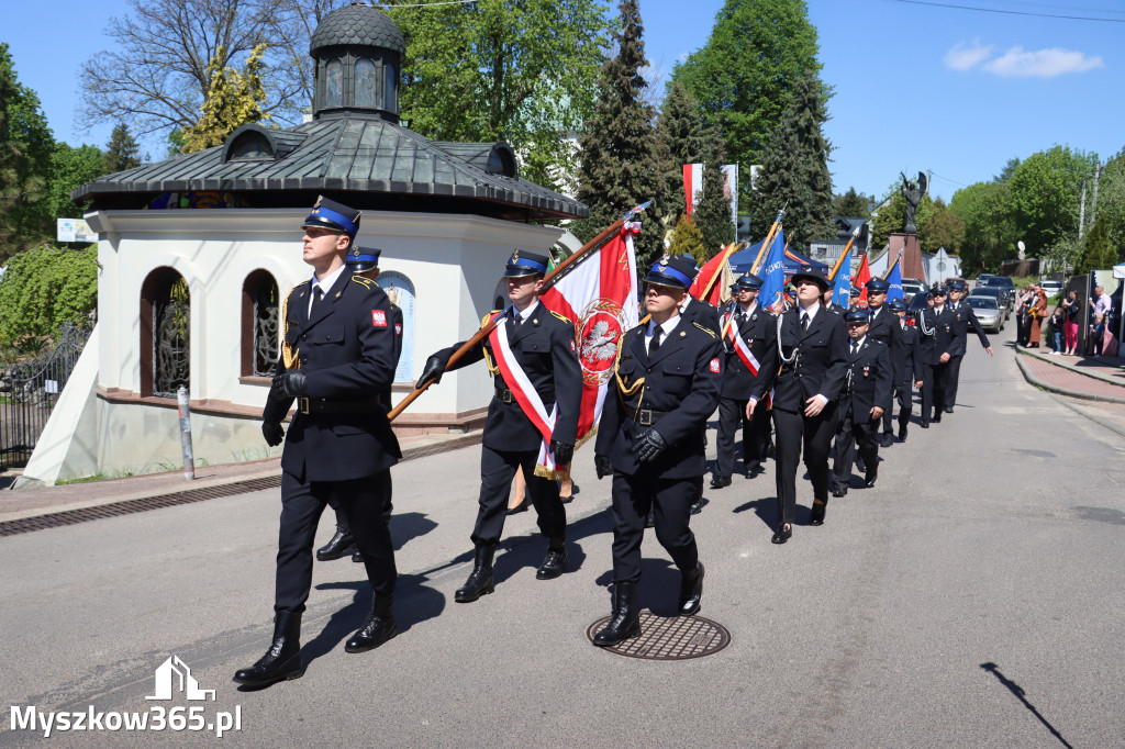 Fotorelacja II: XXVI Pielgrzymka Rodzin Strażackich w Leśniowie