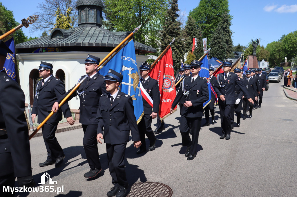 Fotorelacja II: XXVI Pielgrzymka Rodzin Strażackich w Leśniowie