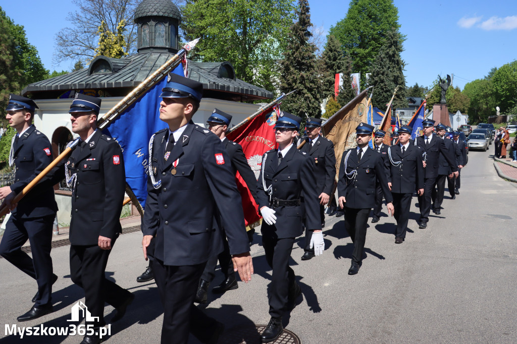 Fotorelacja II: XXVI Pielgrzymka Rodzin Strażackich w Leśniowie