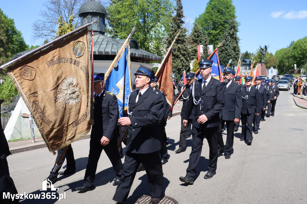 Fotorelacja II: XXVI Pielgrzymka Rodzin Strażackich w Leśniowie