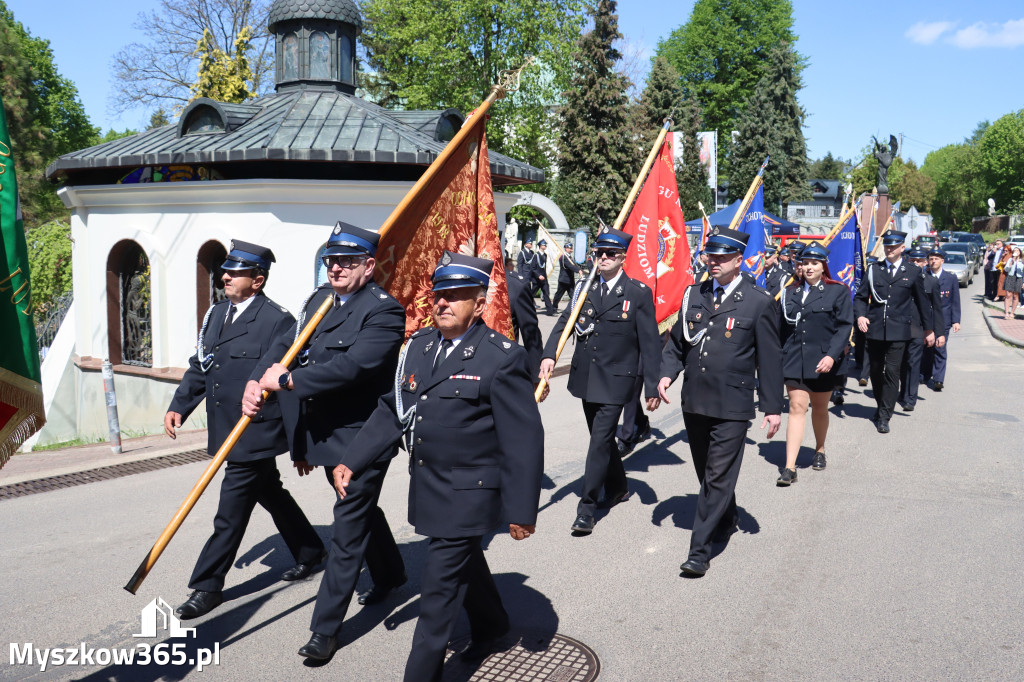 Fotorelacja II: XXVI Pielgrzymka Rodzin Strażackich w Leśniowie