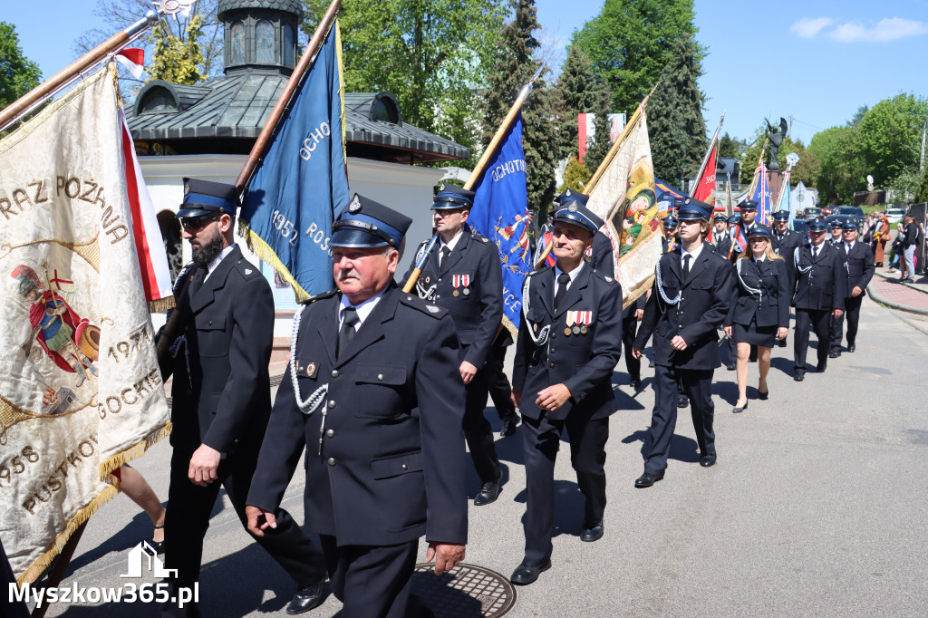 Fotorelacja II: XXVI Pielgrzymka Rodzin Strażackich w Leśniowie