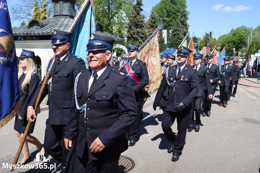 Fotorelacja II: XXVI Pielgrzymka Rodzin Strażackich w Leśniowie