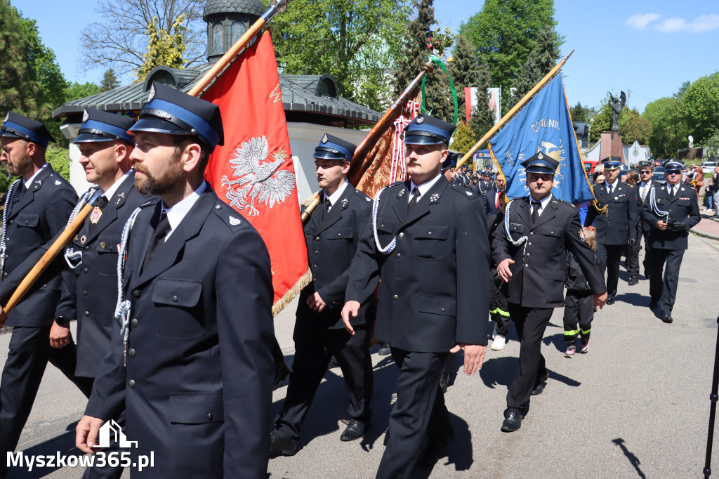 Fotorelacja II: XXVI Pielgrzymka Rodzin Strażackich w Leśniowie