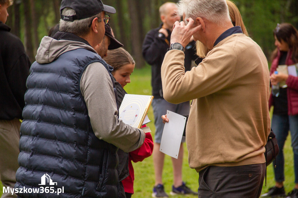 Fotorelacja: VIII Familijny Biegu z Książką w Myszkowie OCZYTANI BIEGACZE