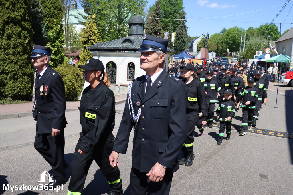 Fotorelacja II: XXVI Pielgrzymka Rodzin Strażackich w Leśniowie