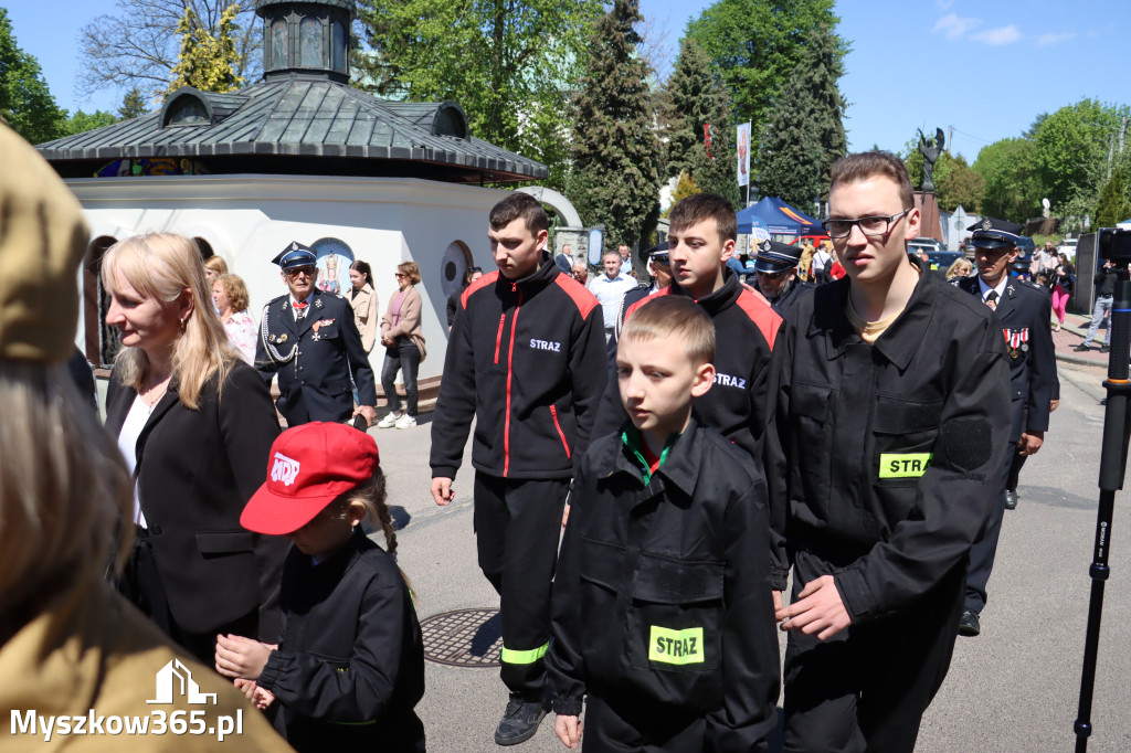 Fotorelacja II: XXVI Pielgrzymka Rodzin Strażackich w Leśniowie