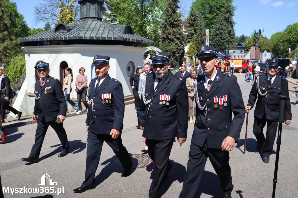 Fotorelacja II: XXVI Pielgrzymka Rodzin Strażackich w Leśniowie