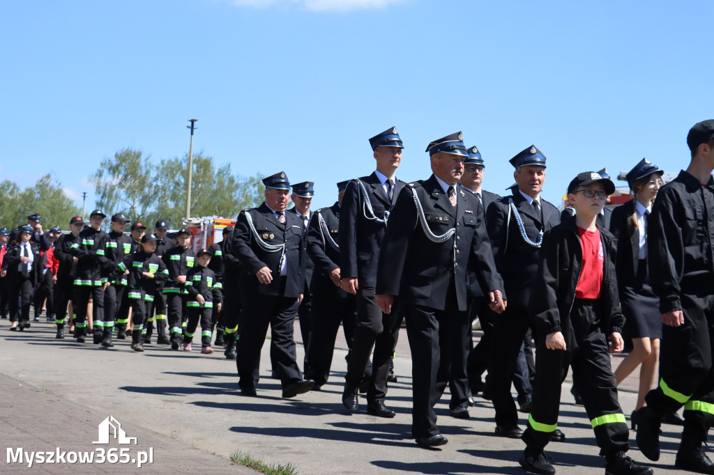 Fotorelacja II: XXVI Pielgrzymka Rodzin Strażackich w Leśniowie