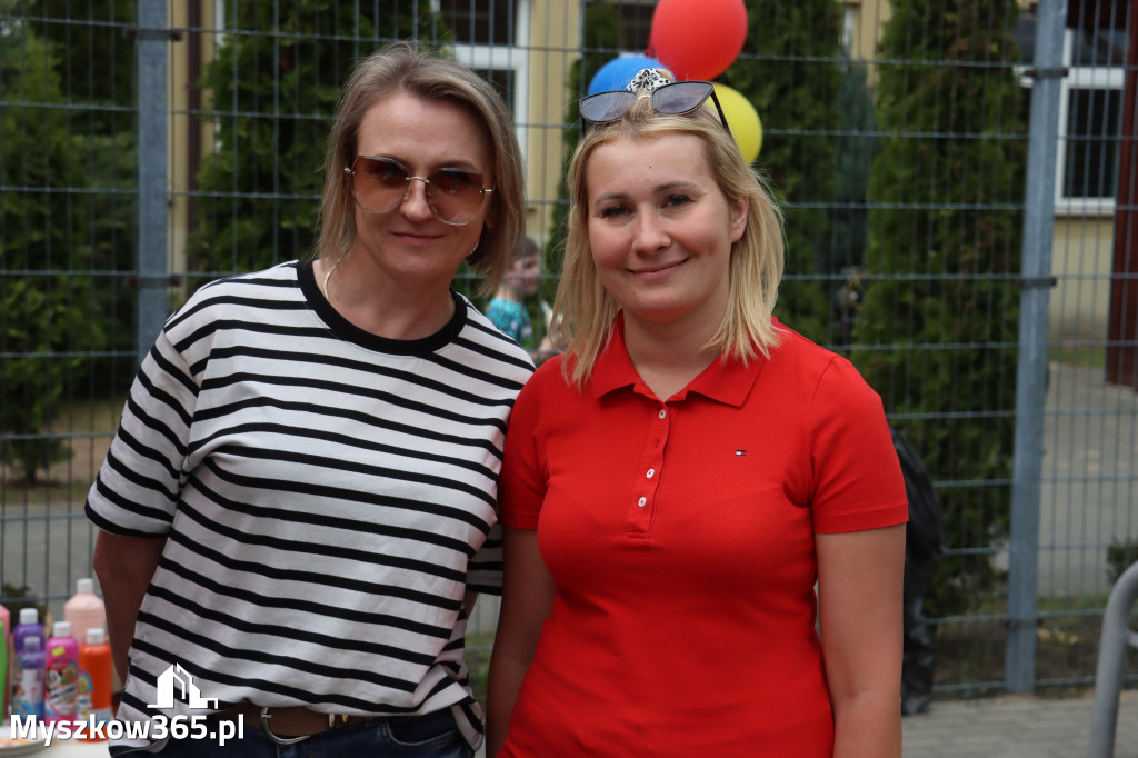 Fotorelacja: FESTYN RODZINNY zorganizowany przez Szkołę Podstawową w Żarkach Letnisku