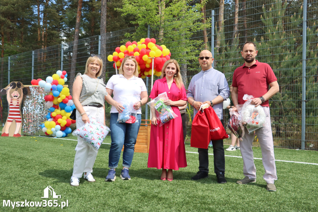 Fotorelacja: FESTYN RODZINNY zorganizowany przez Szkołę Podstawową w Żarkach Letnisku