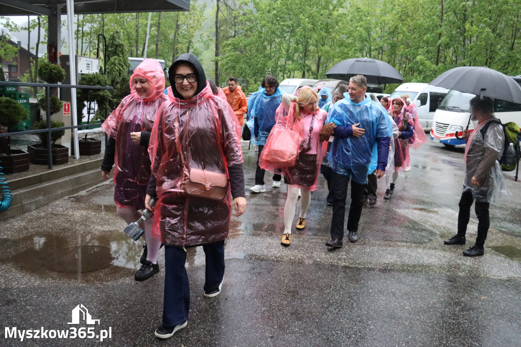 Fotorelacja: Wycieczka do Szczawnicy - Przedstawienie charytatywne 2026 w Myszkowie