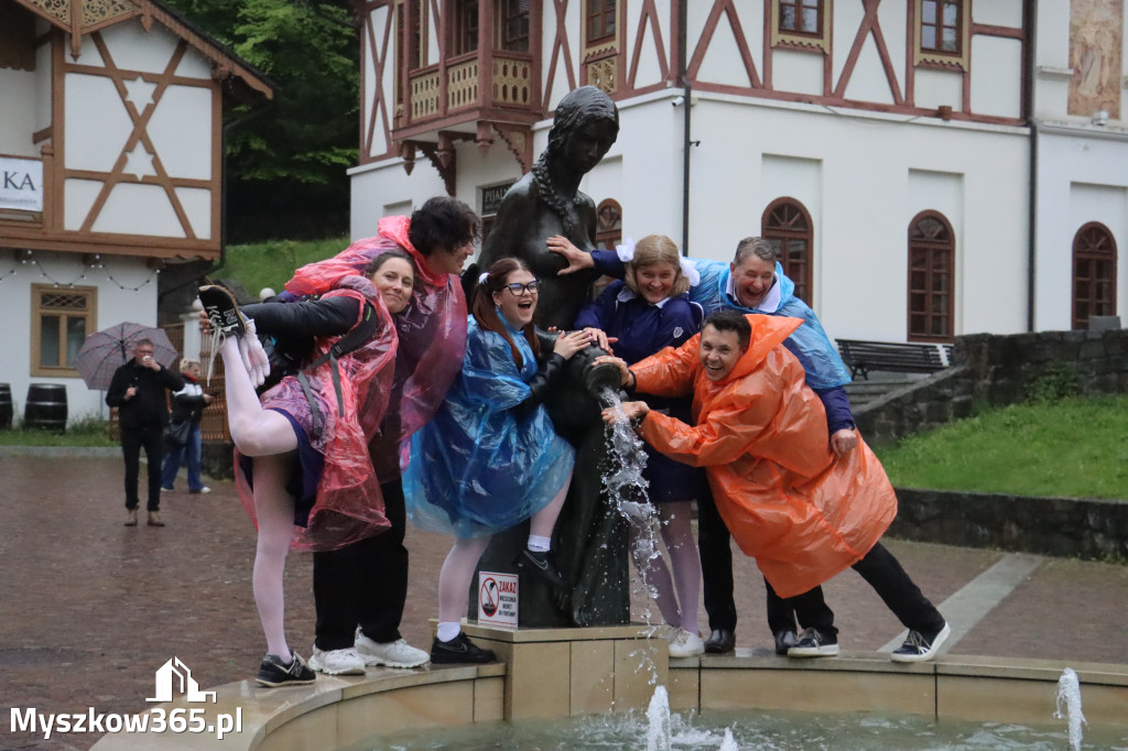 Fotorelacja: Wycieczka do Szczawnicy - Przedstawienie charytatywne 2026 w Myszkowie