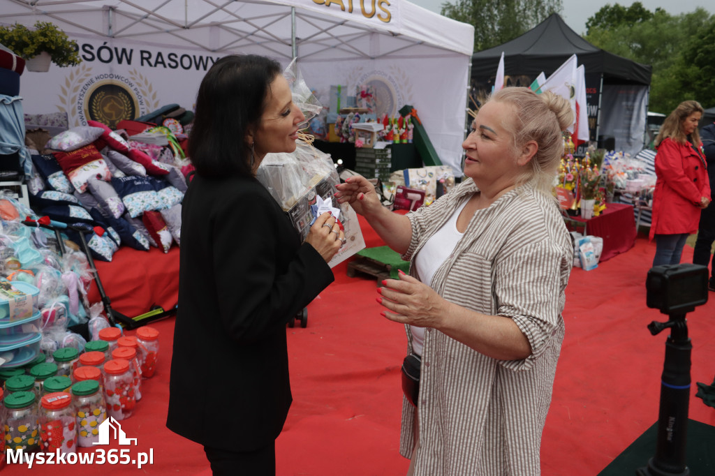 Fotorelacja: Międzynarodowa Wystawa Psów Rasowych w Poraju