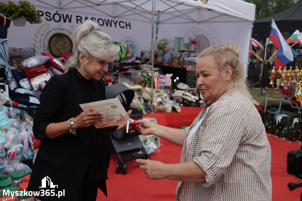 Fotorelacja: Międzynarodowa Wystawa Psów Rasowych w Poraju