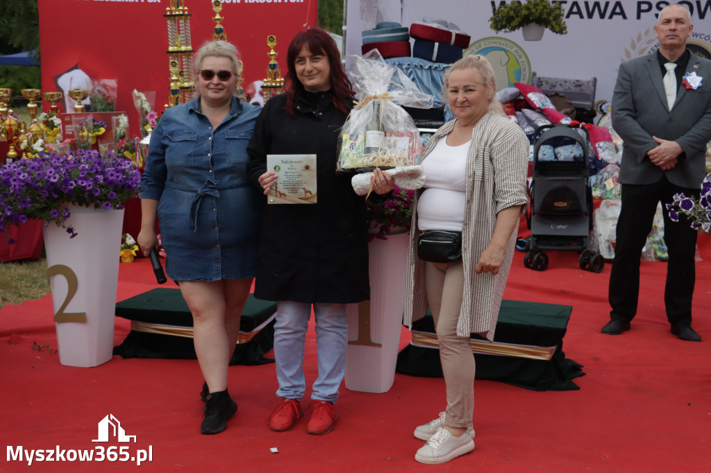 Fotorelacja: Międzynarodowa Wystawa Psów Rasowych w Poraju