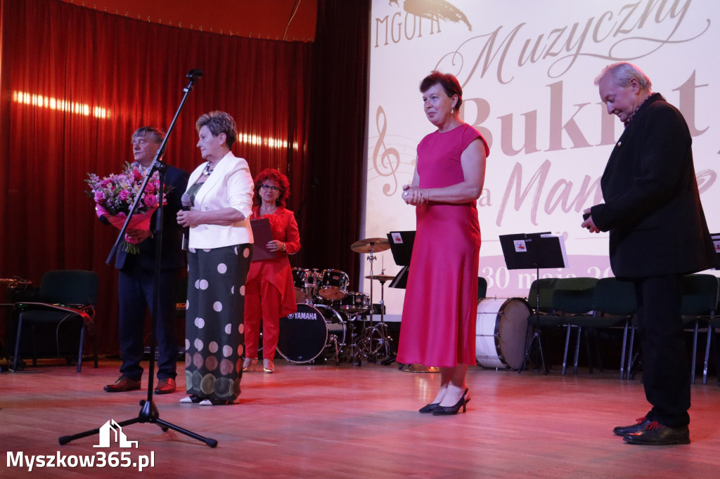 Fotorelacja: Koncert MUZYCZNY BUKIET DLA MAMY w Koziegłowach