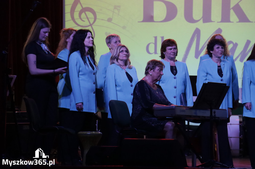 Fotorelacja: Koncert MUZYCZNY BUKIET DLA MAMY w Koziegłowach