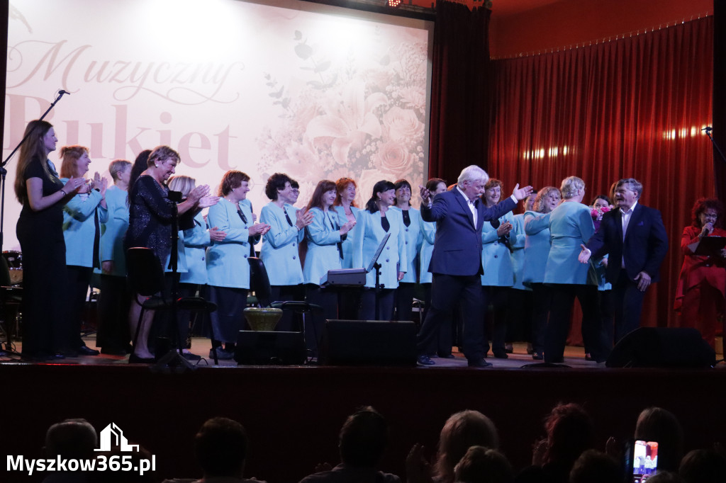 Fotorelacja: Koncert MUZYCZNY BUKIET DLA MAMY w Koziegłowach