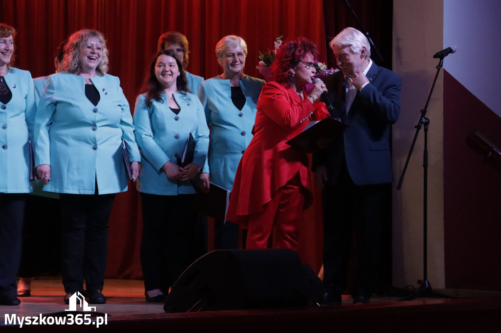 Fotorelacja: Koncert MUZYCZNY BUKIET DLA MAMY w Koziegłowach