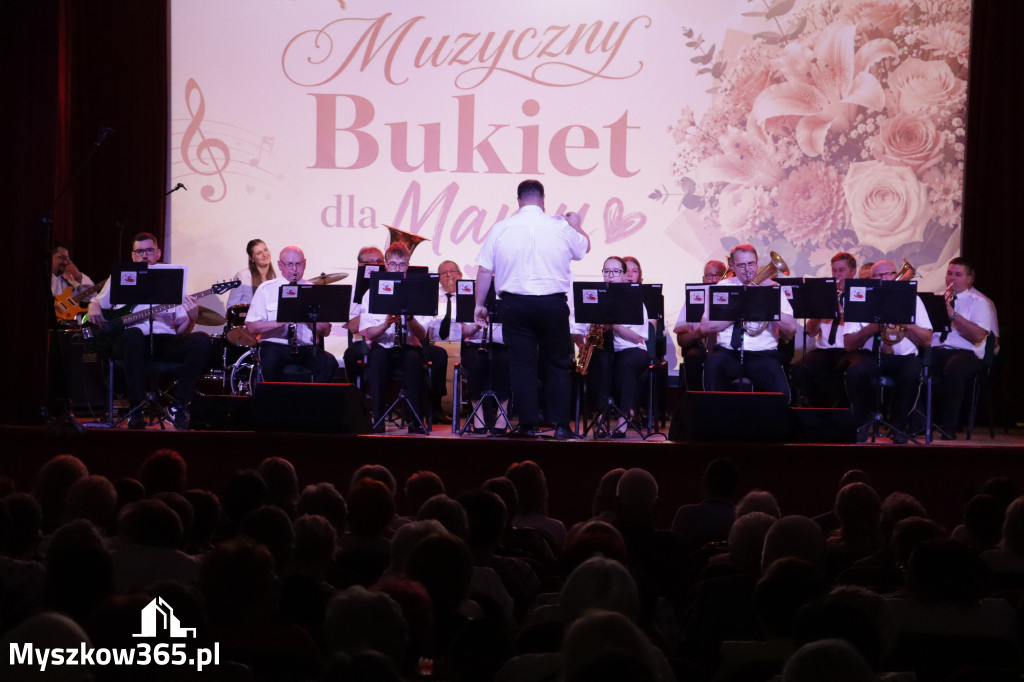 Fotorelacja: Koncert MUZYCZNY BUKIET DLA MAMY w Koziegłowach