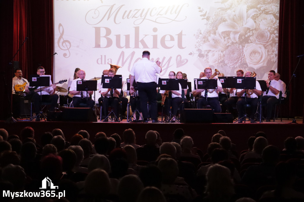 Fotorelacja: Koncert MUZYCZNY BUKIET DLA MAMY w Koziegłowach