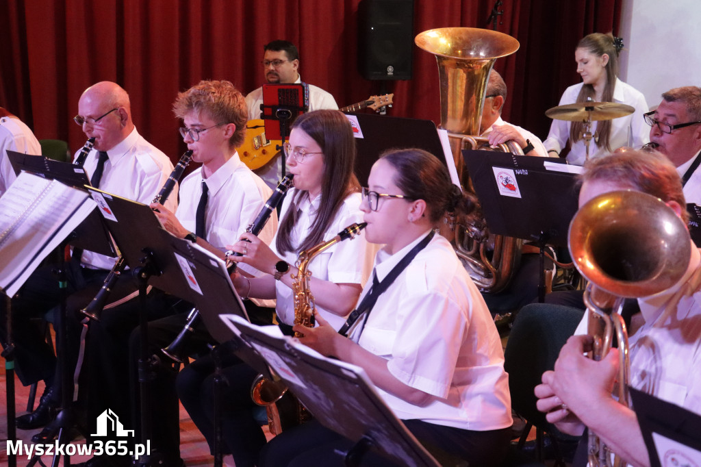 Fotorelacja: Koncert MUZYCZNY BUKIET DLA MAMY w Koziegłowach